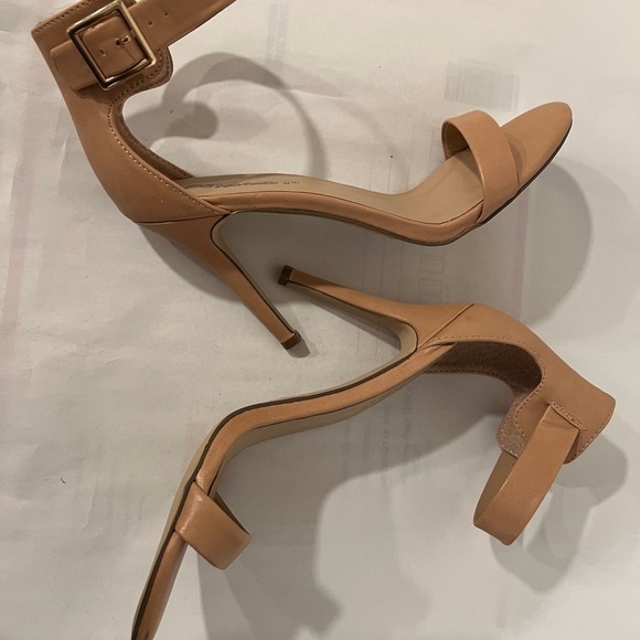 3/$25🎈Brecklles Sydney’s open toe single strap ankle strap stilettos sandals - Picture 9 of 12